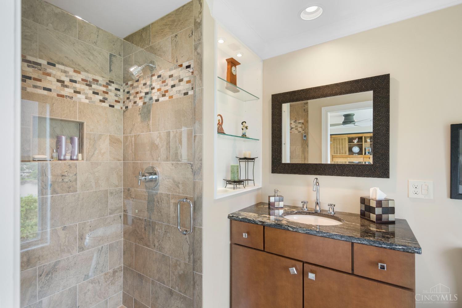 1134 Fort View Place