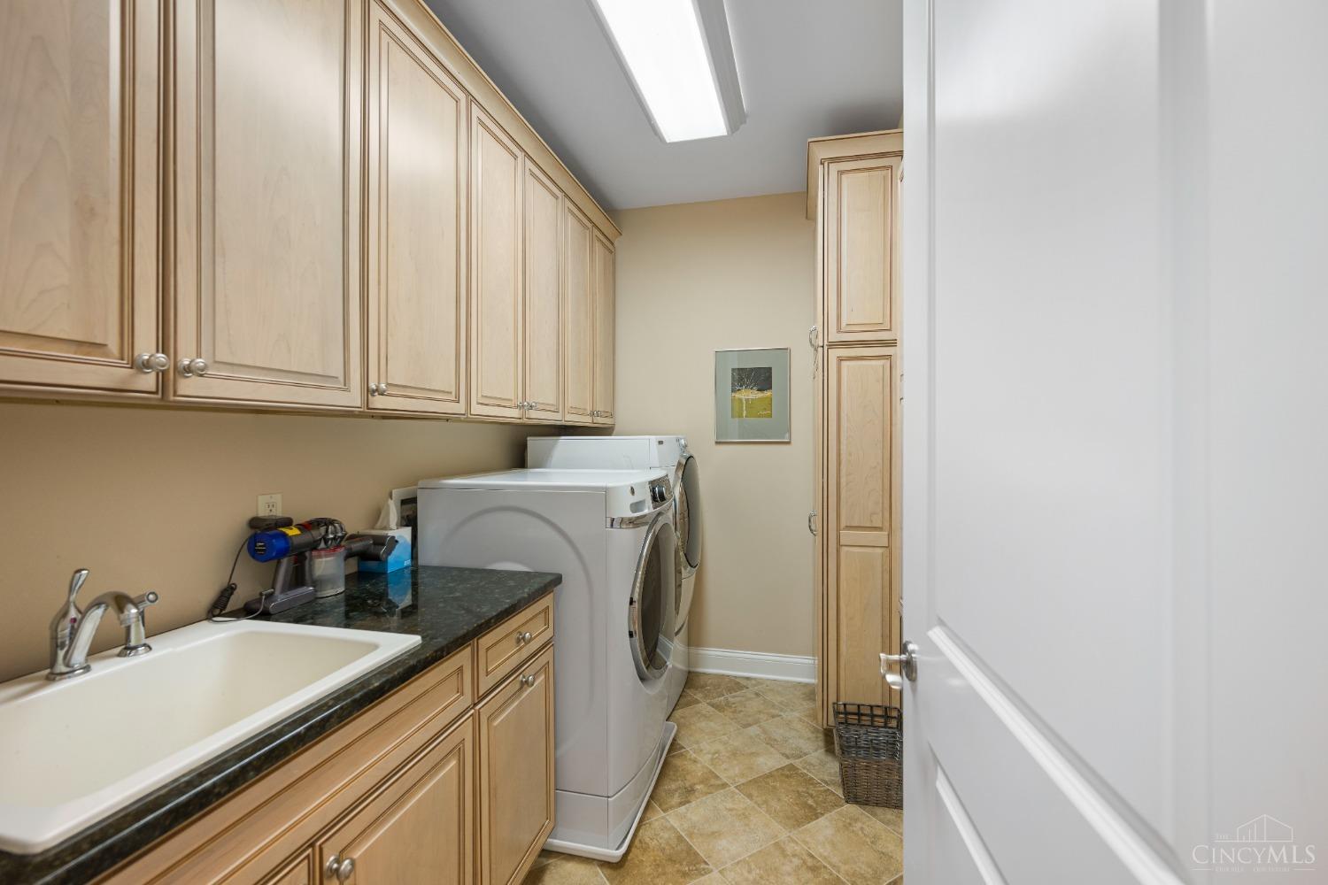 1134 Fort View Place