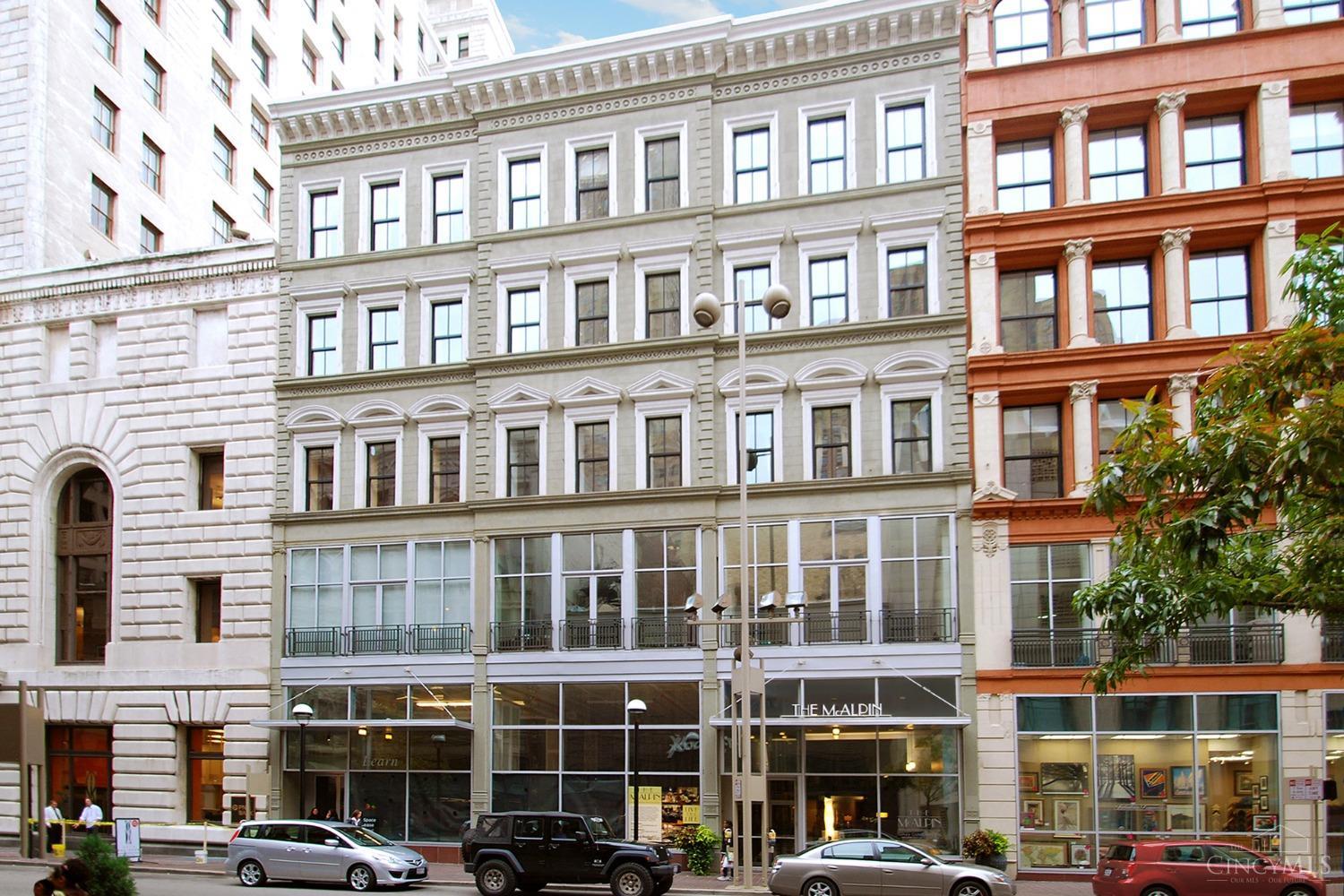 15 W Fourth Street 403