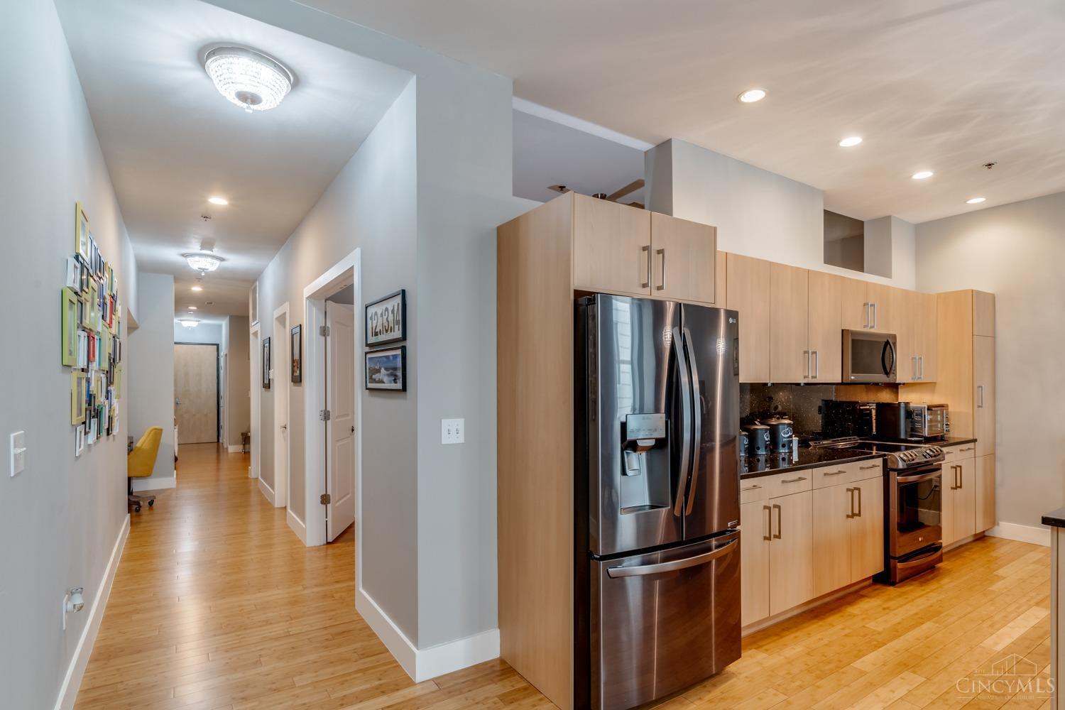 15 W Fourth Street 403