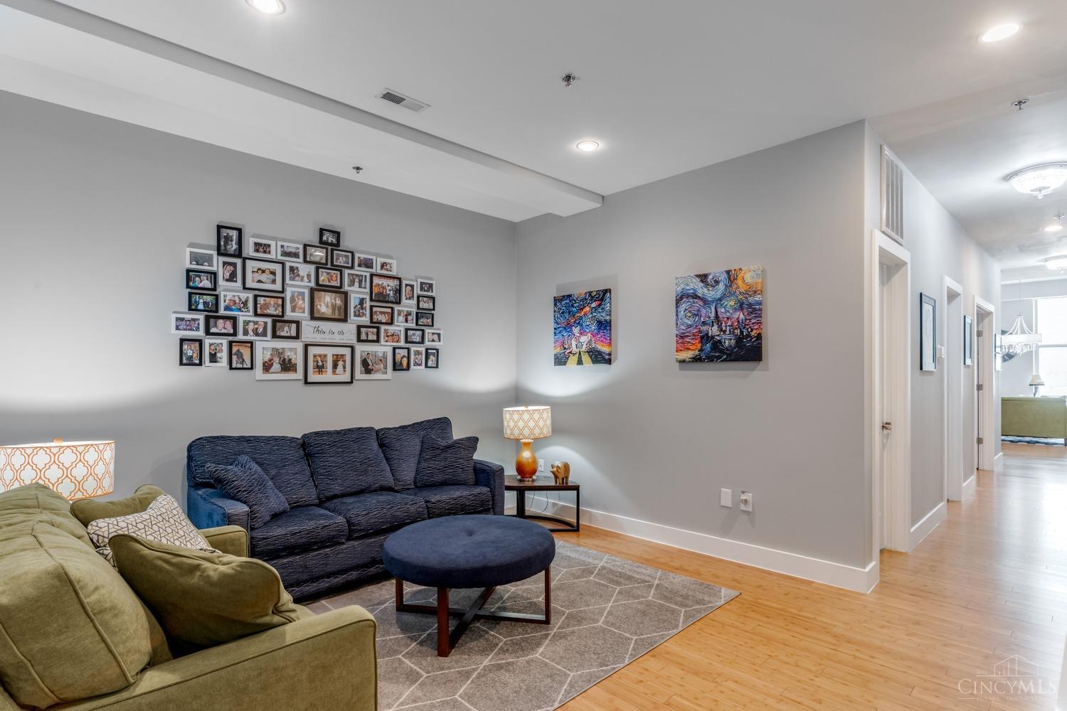 15 W Fourth Street 403