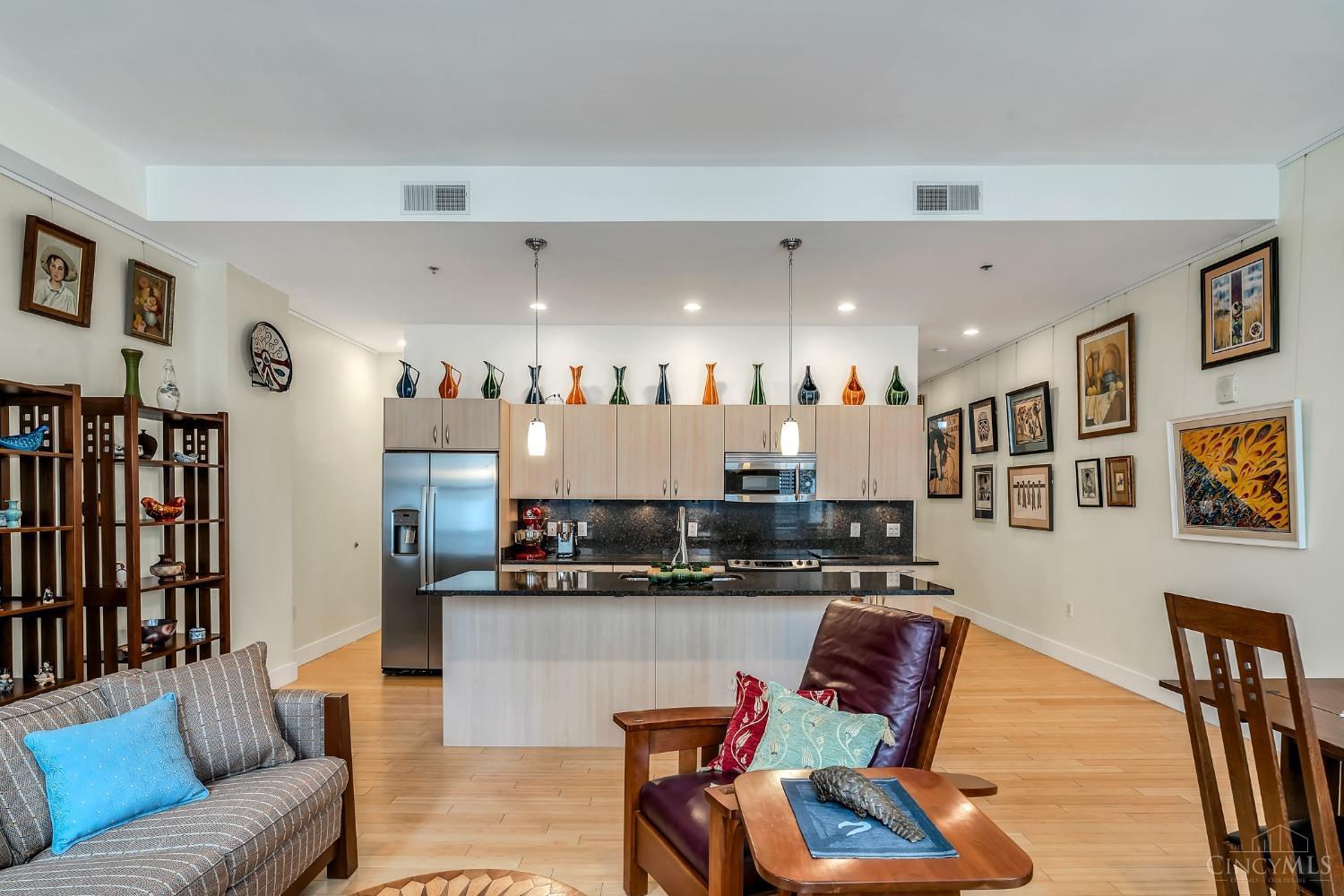 15 W Fourth Street 410