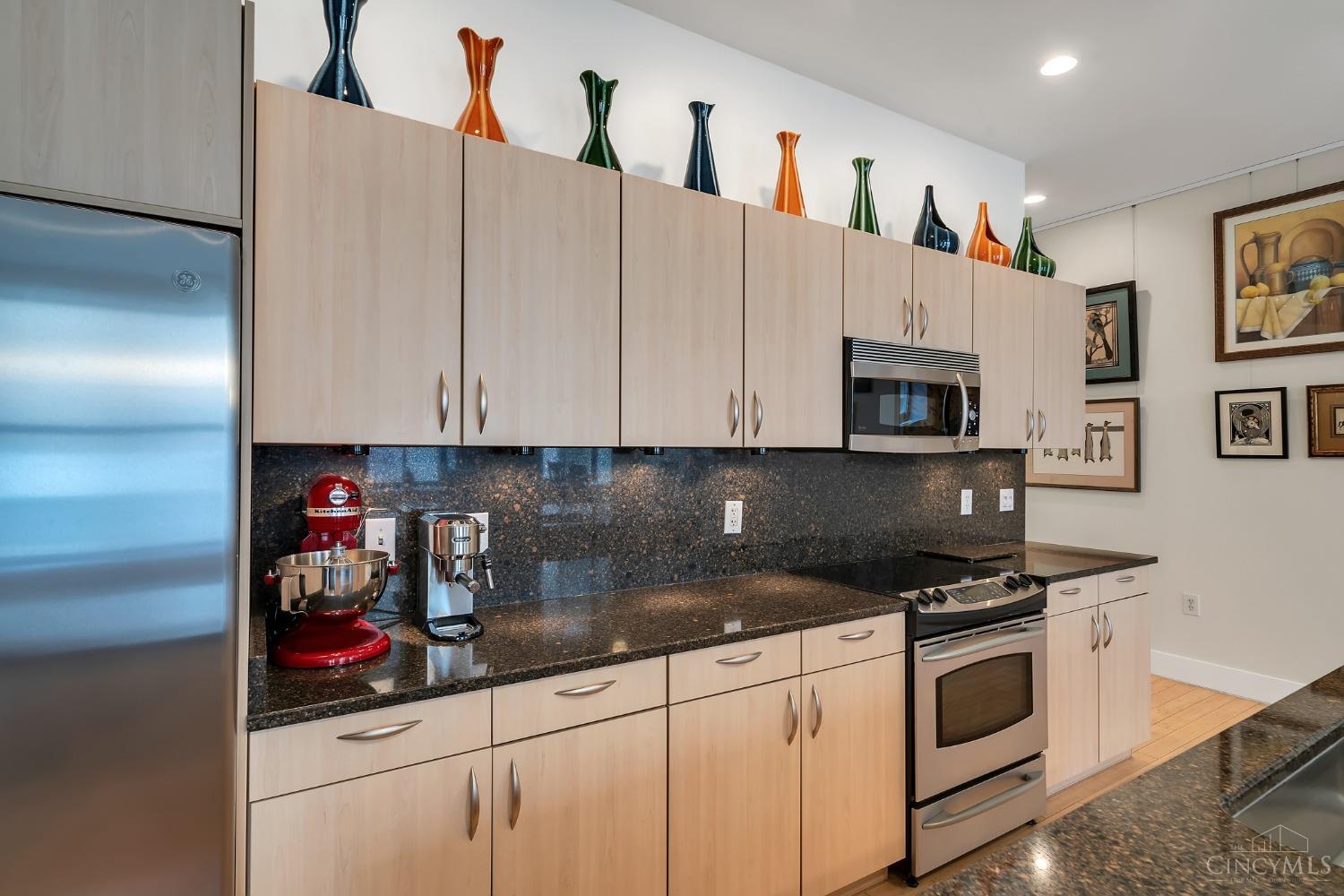 15 W Fourth Street 410