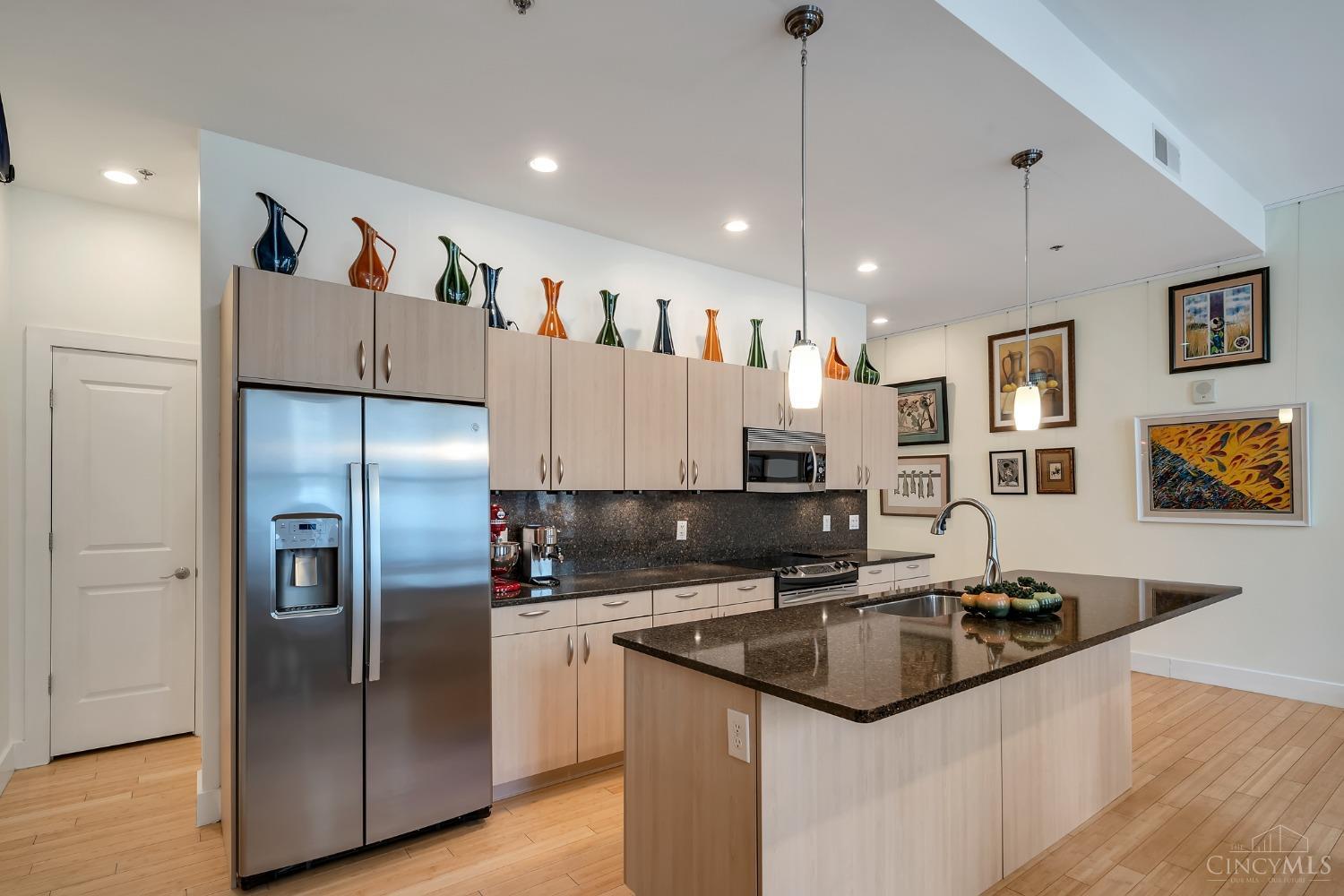 15 W Fourth Street 410