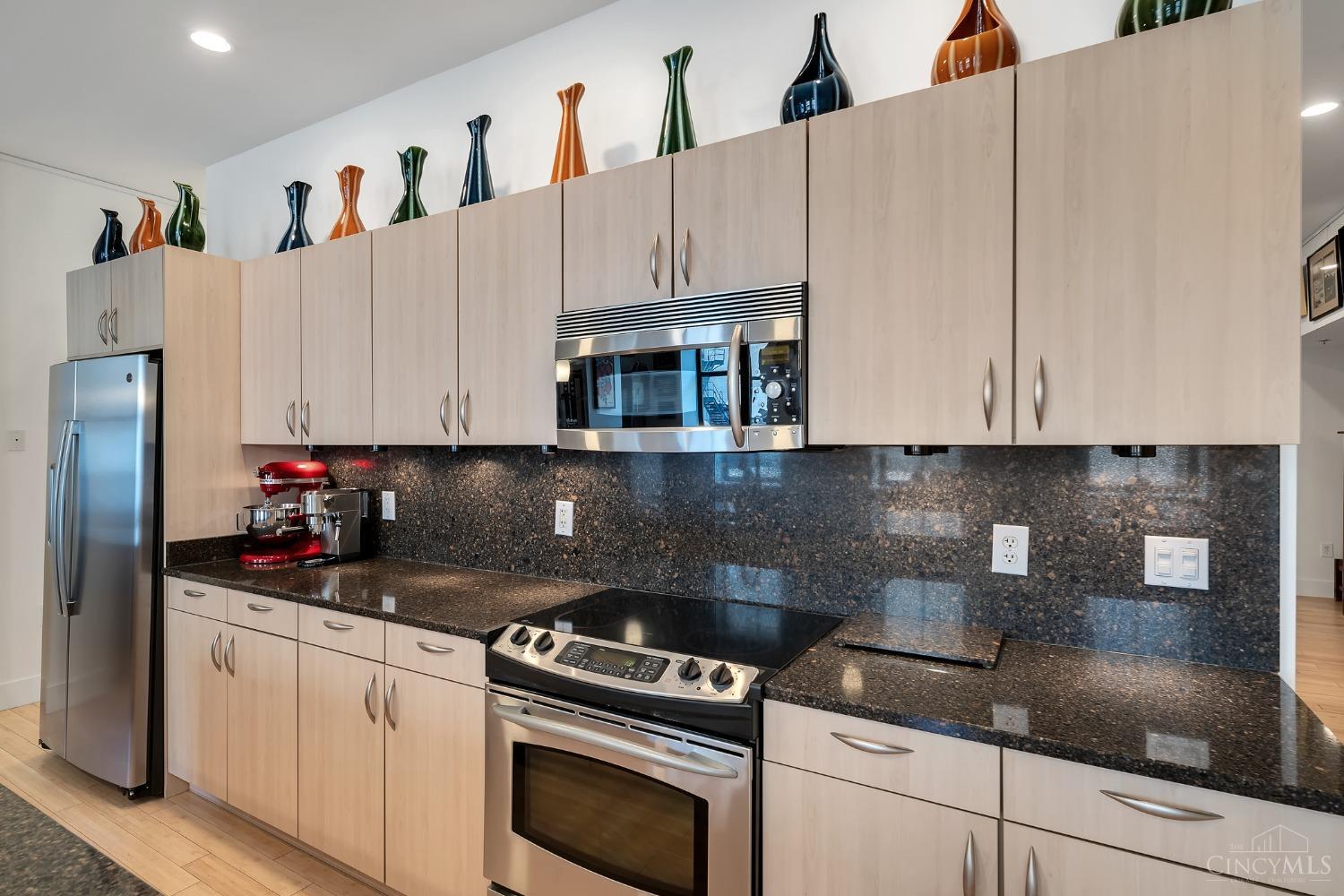 15 W Fourth Street 410