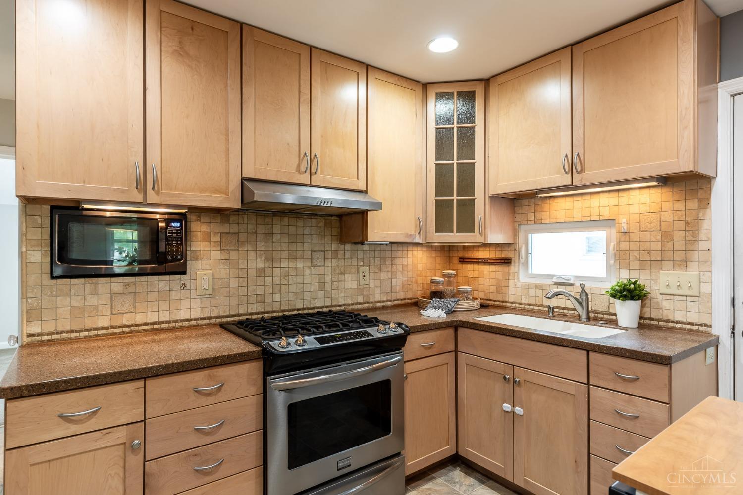 3723 Petoskey Avenue