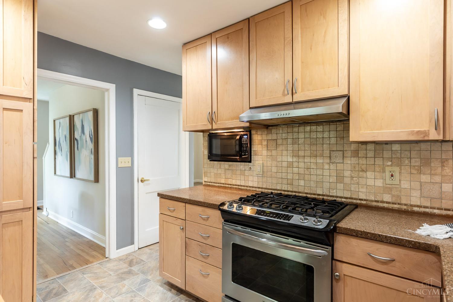 3723 Petoskey Avenue