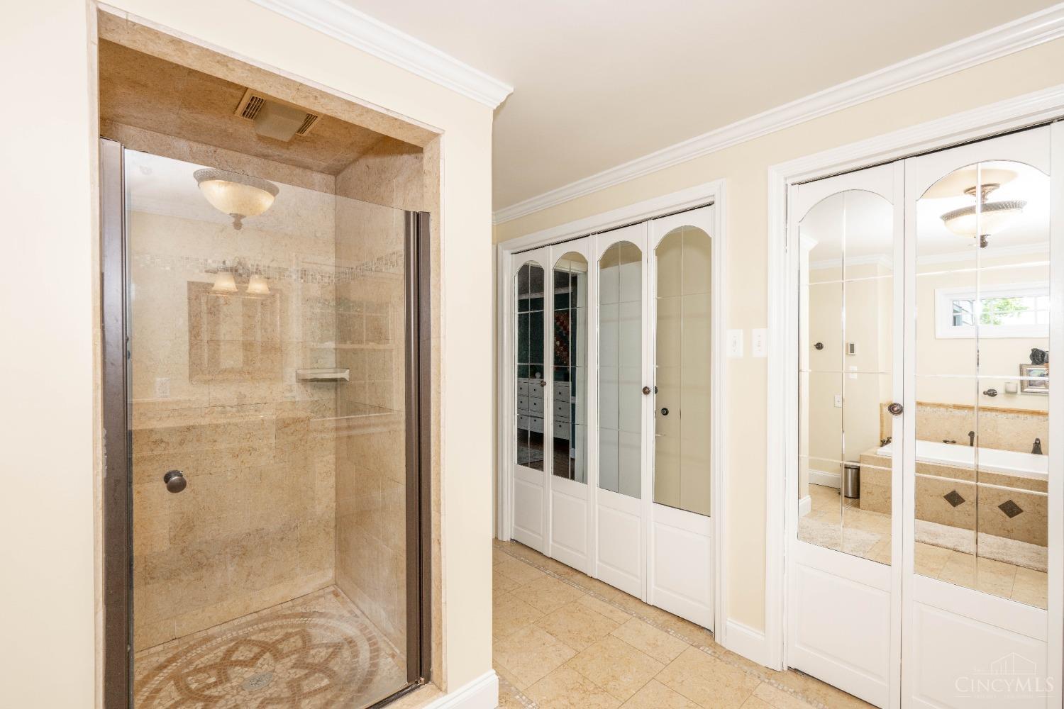 1982 Honeysuckle Lane