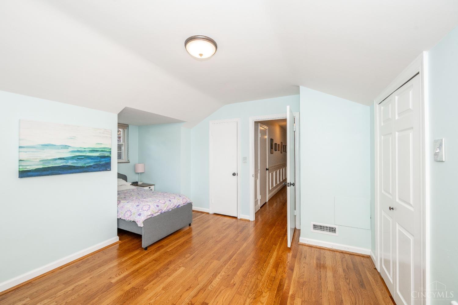 1982 Honeysuckle Lane