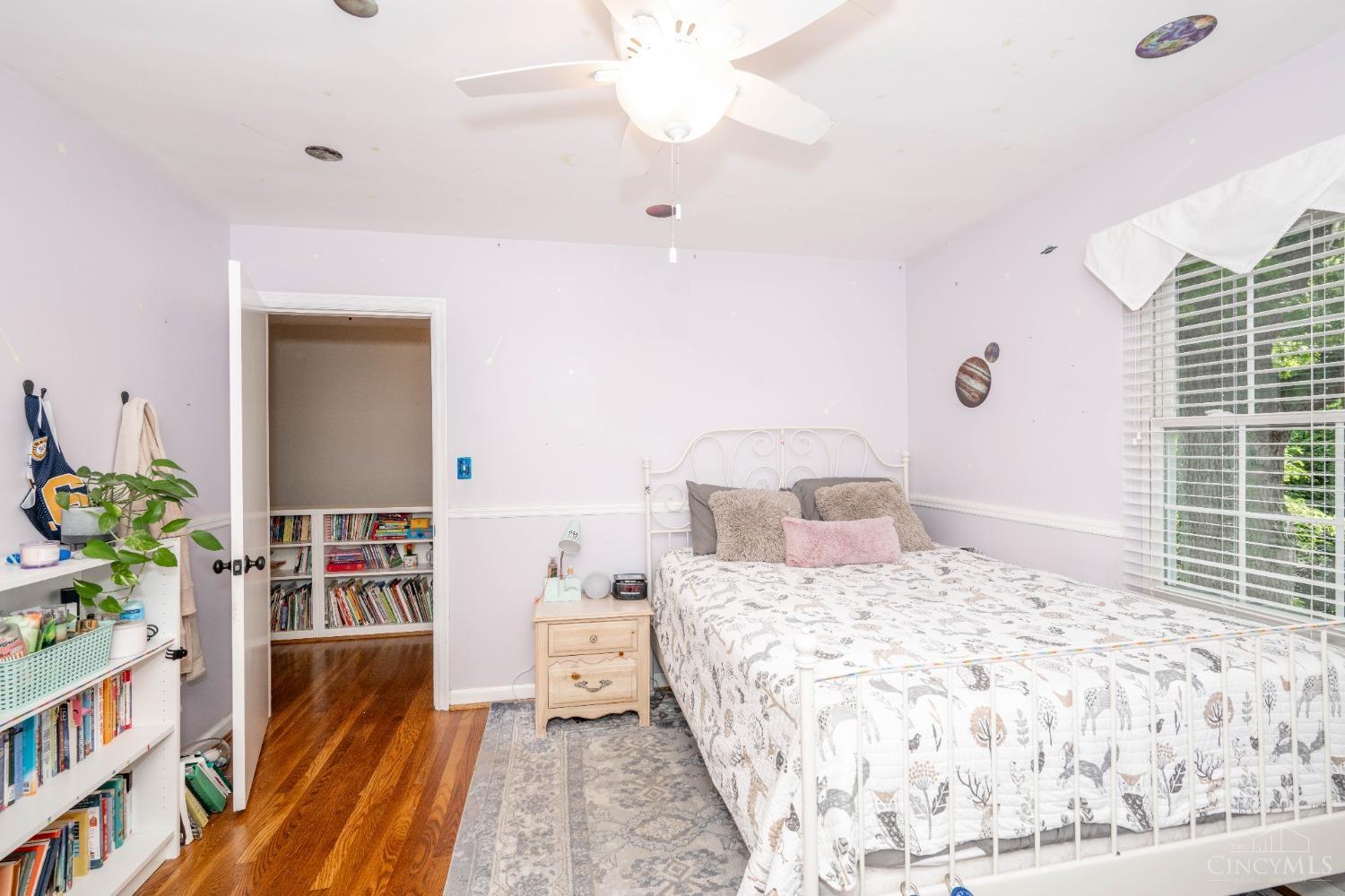 1982 Honeysuckle Lane