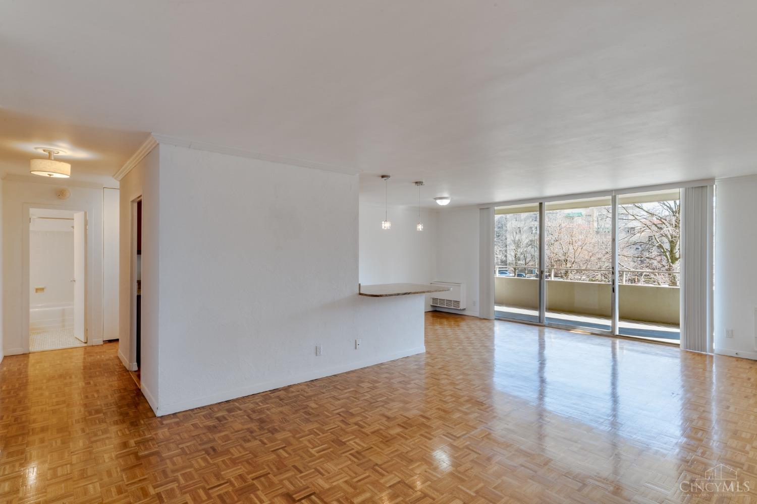 2324 Madison Road 205