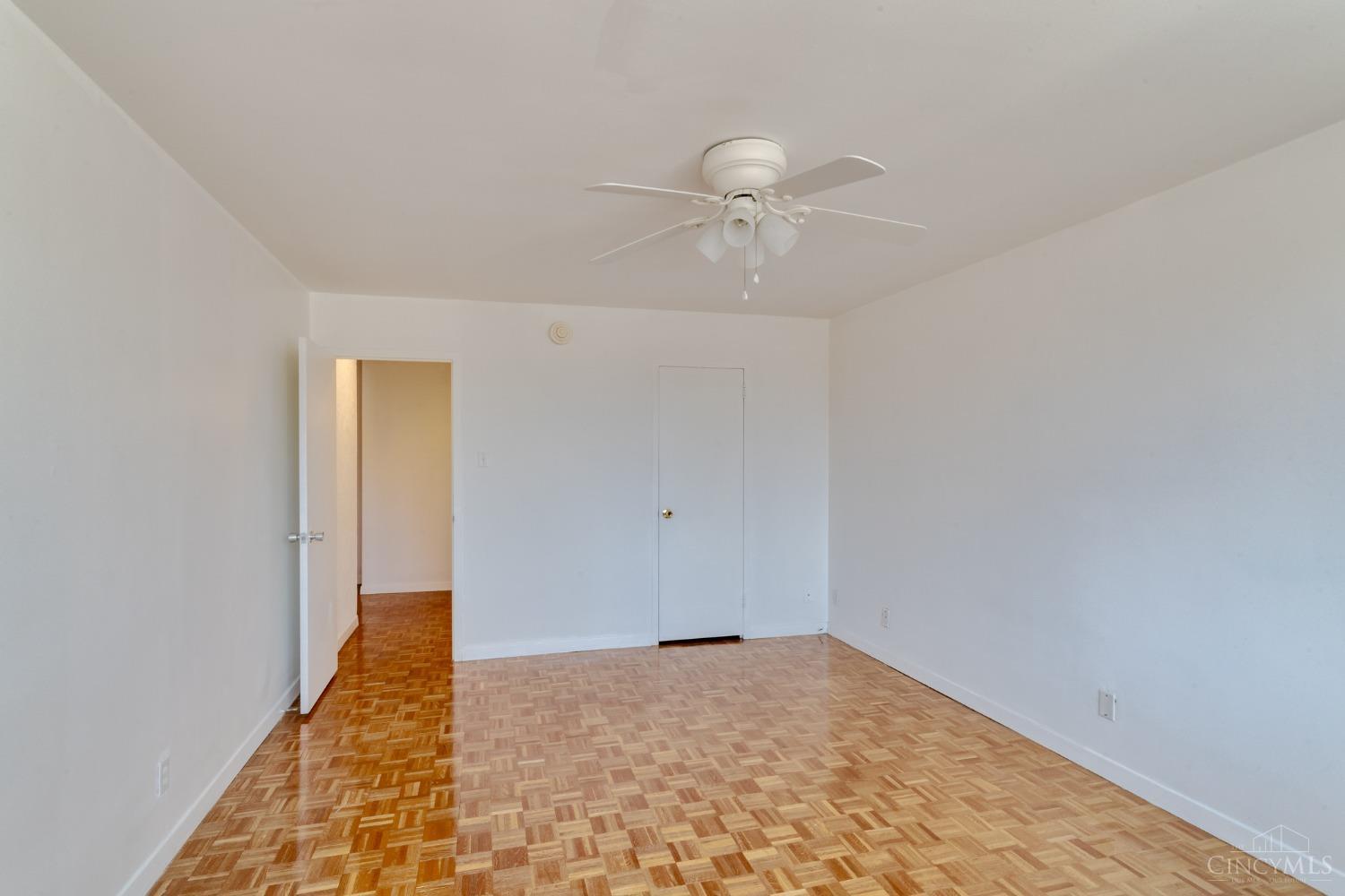 2324 Madison Road 205