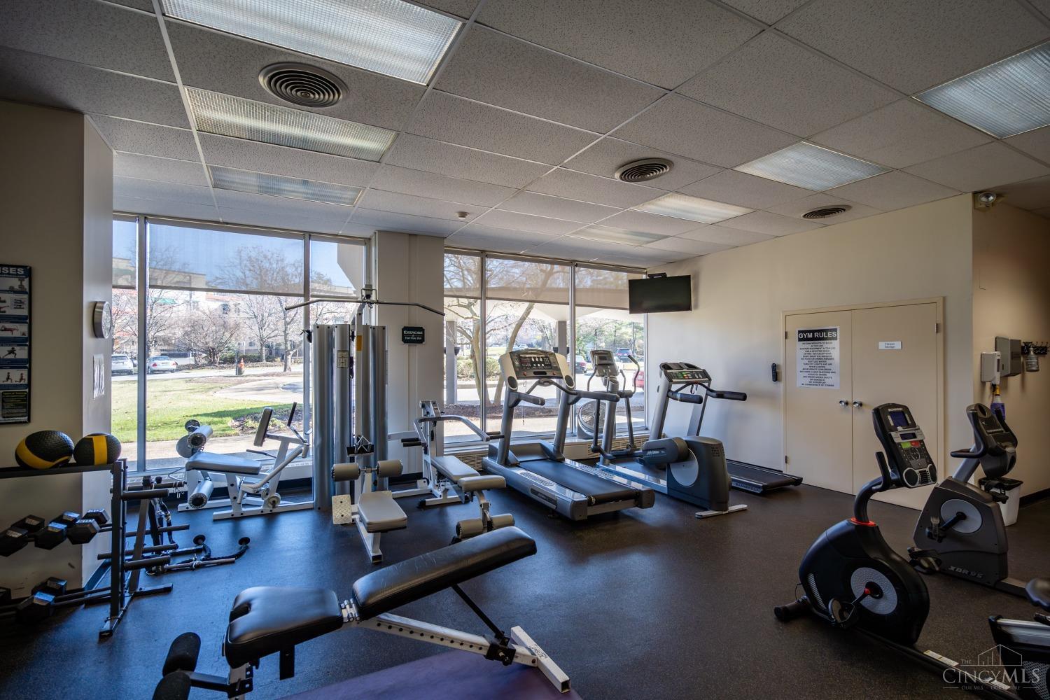 2324 Madison Road 205