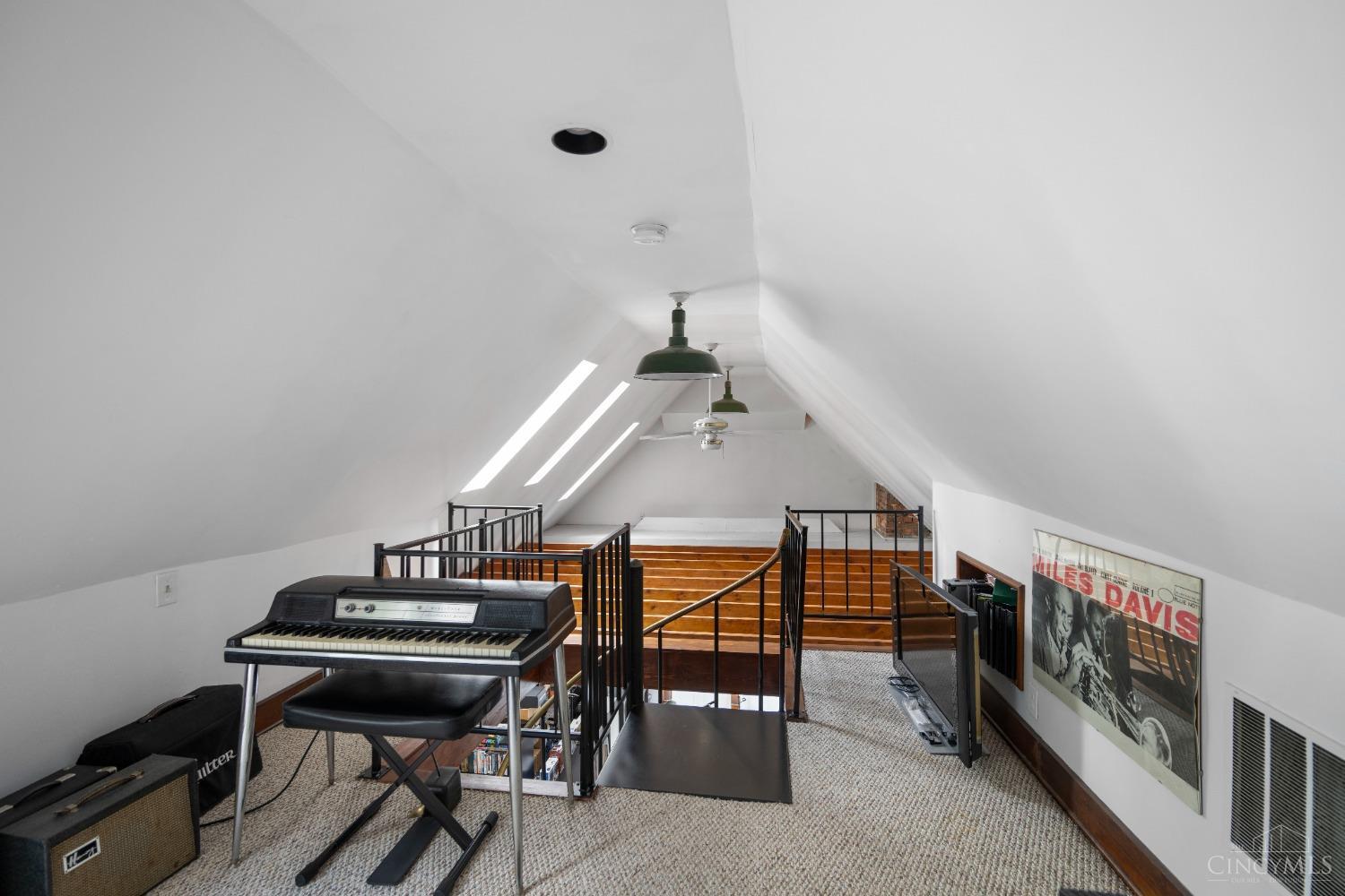 3406 Manor Hill Drive