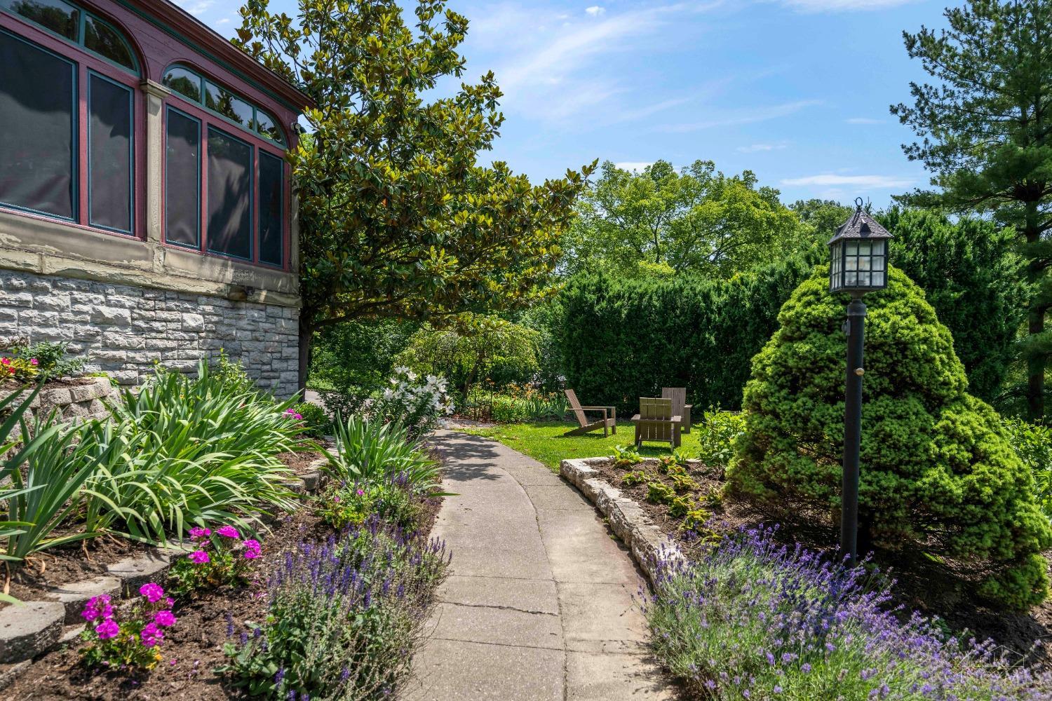 3406 Manor Hill Drive