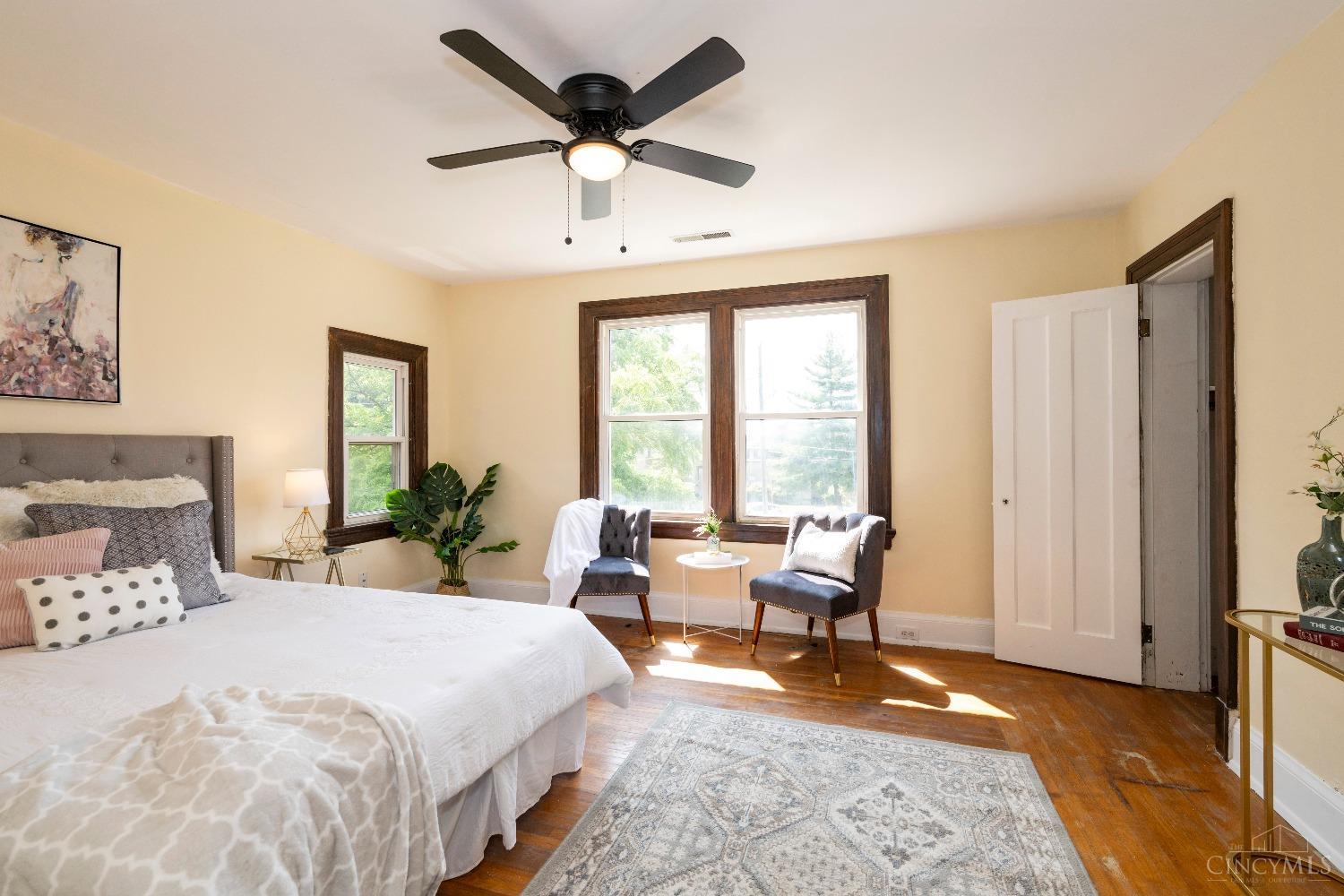 1184 Overlook Avenue