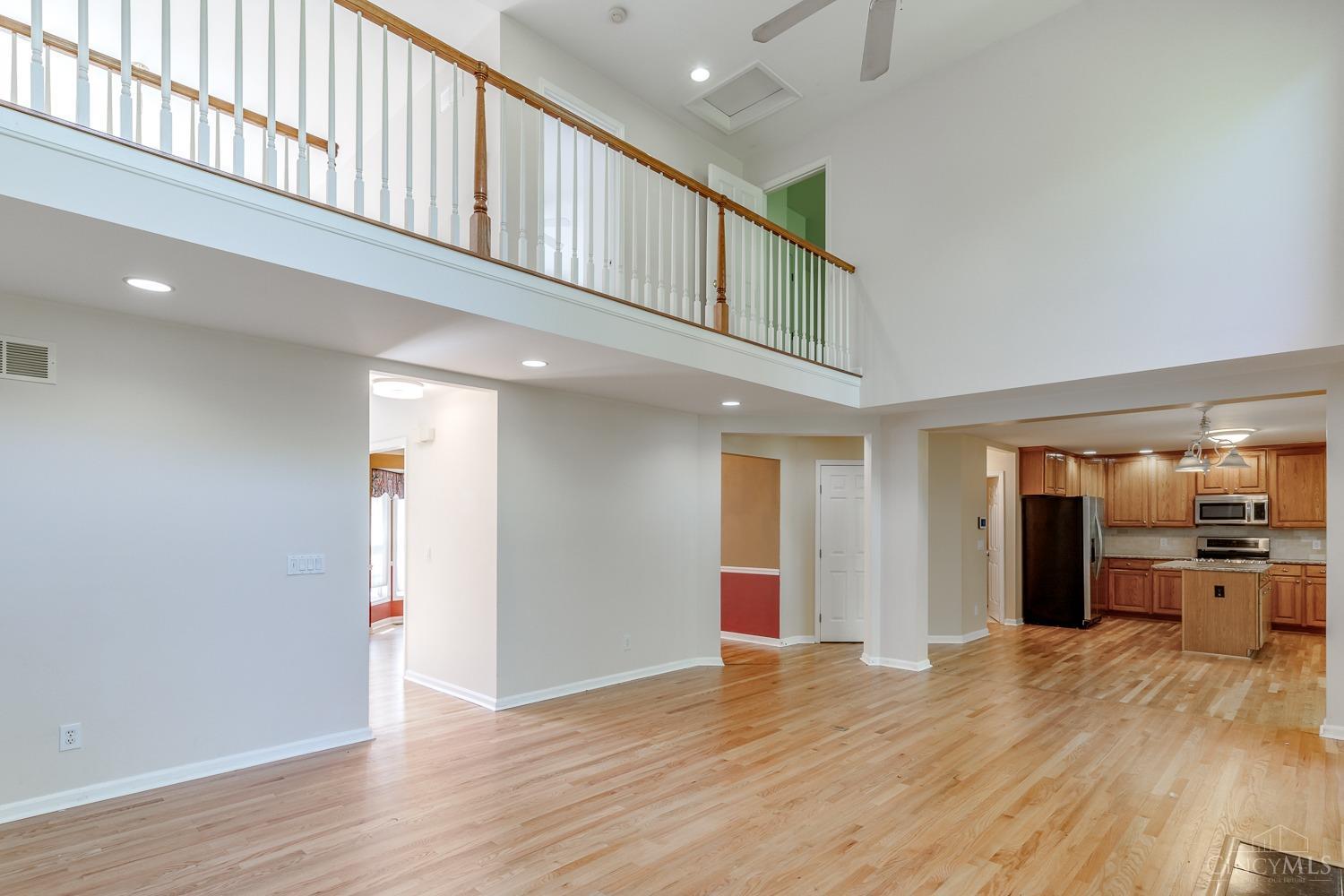 2333 Shimmering Bay Lane