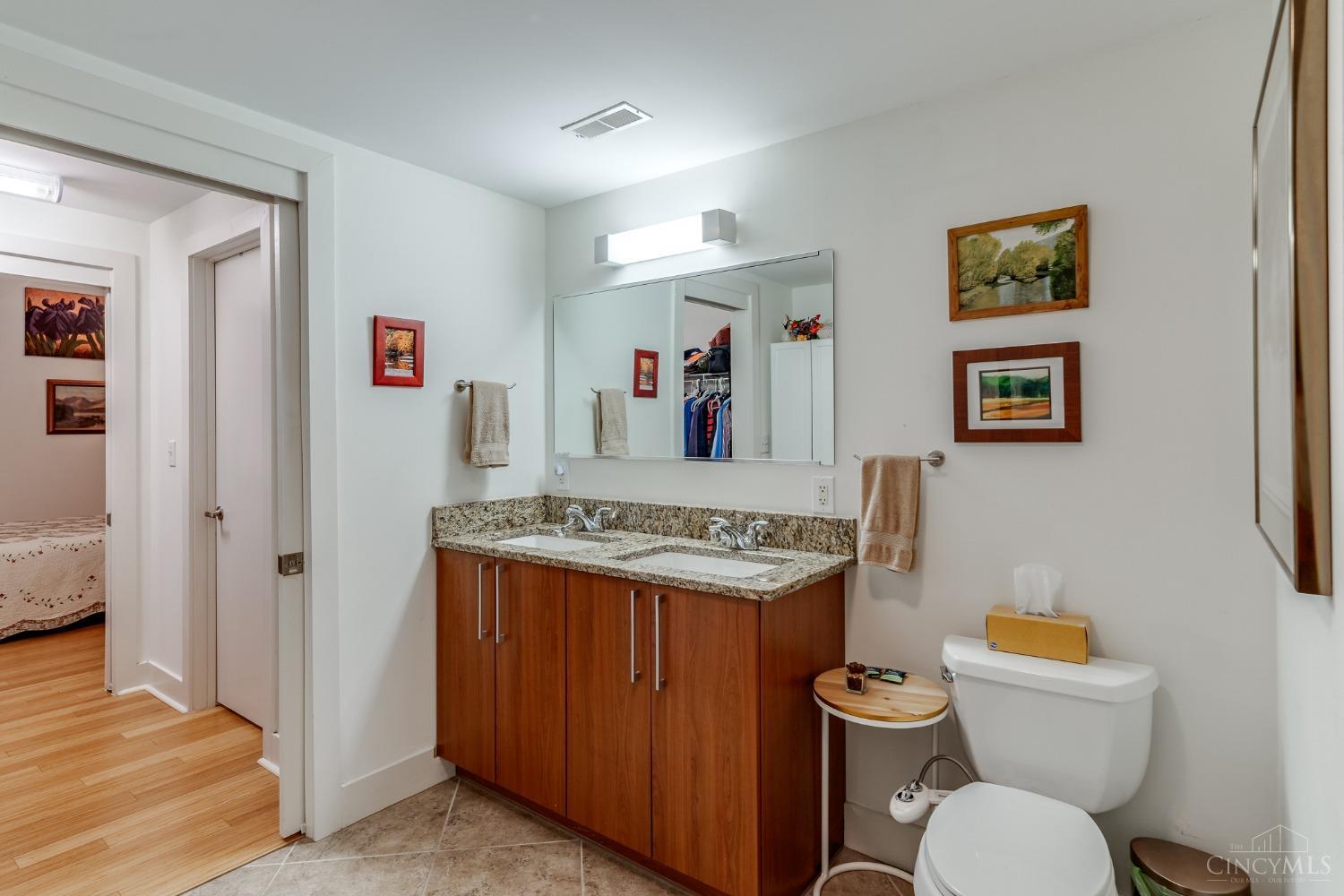 15 W Fourth Street 411