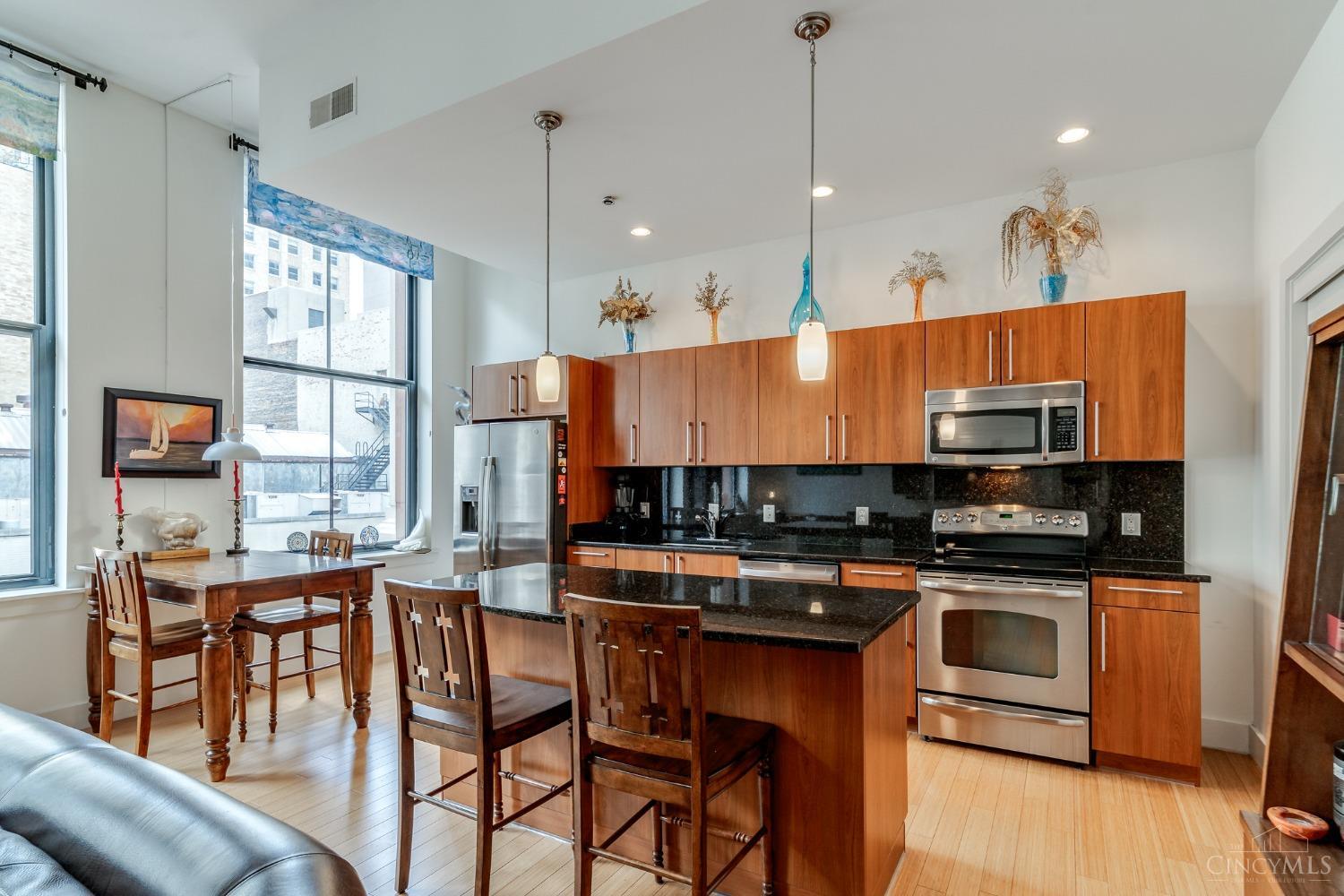 15 W Fourth Street 411