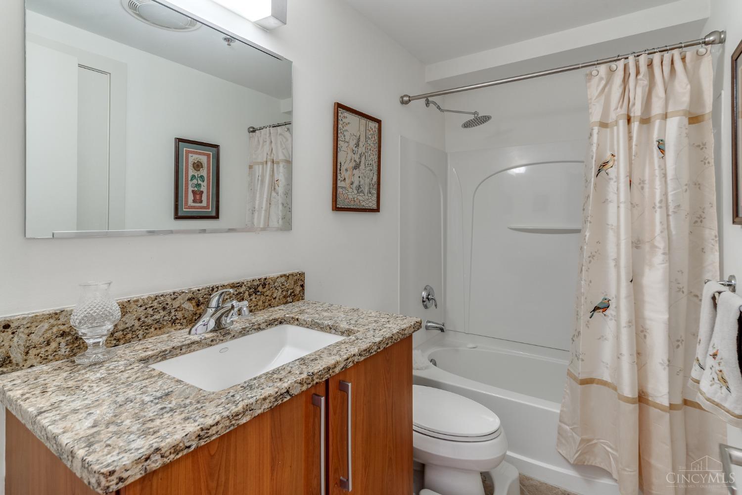 15 W Fourth Street 411