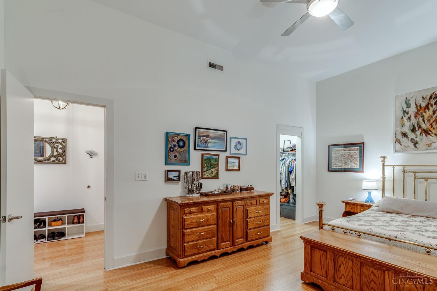 15 W Fourth Street 411