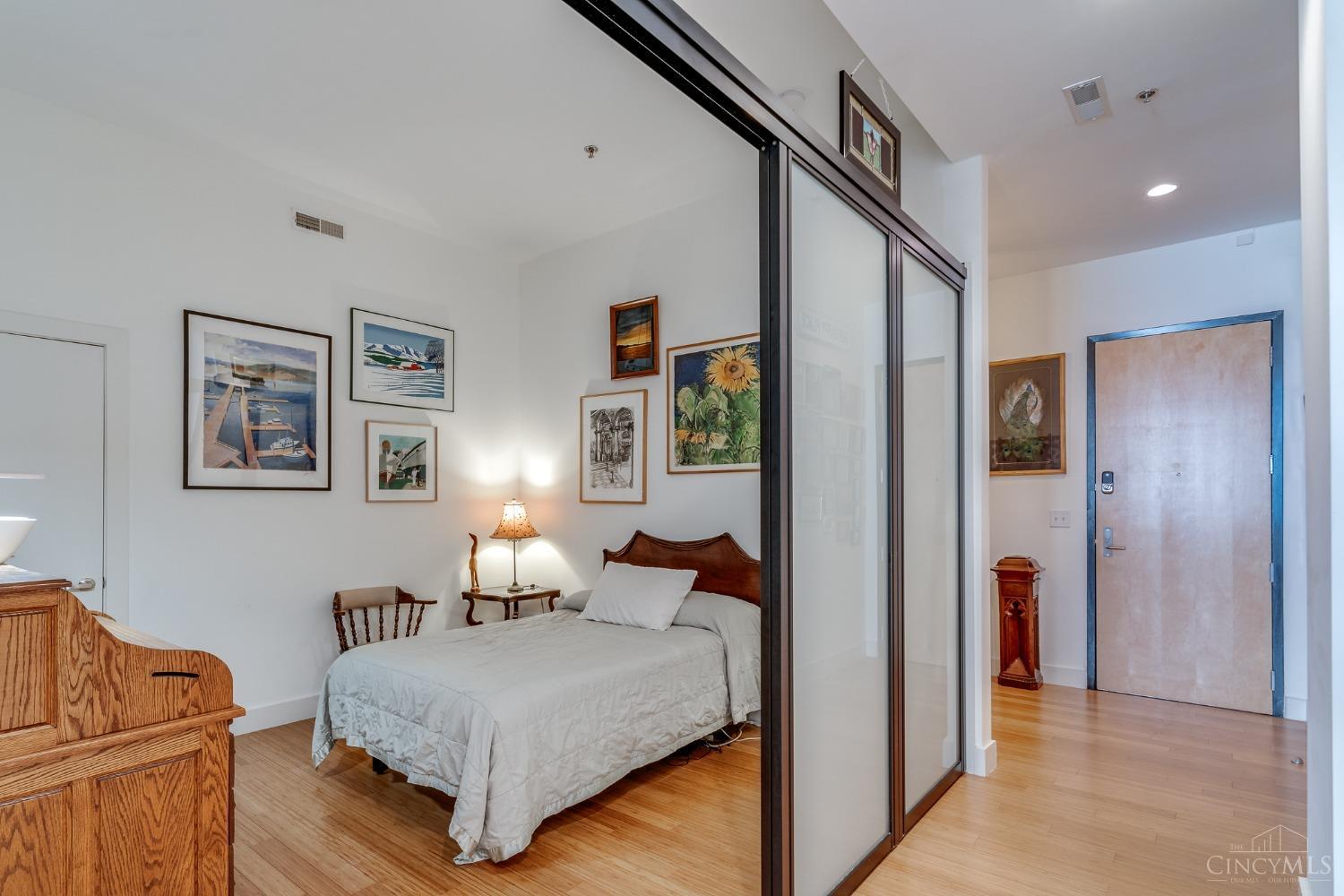 15 W Fourth Street 411