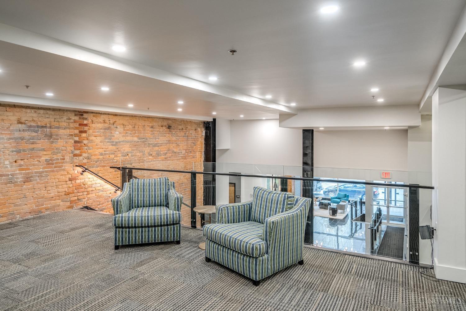 15 W Fourth Street 411