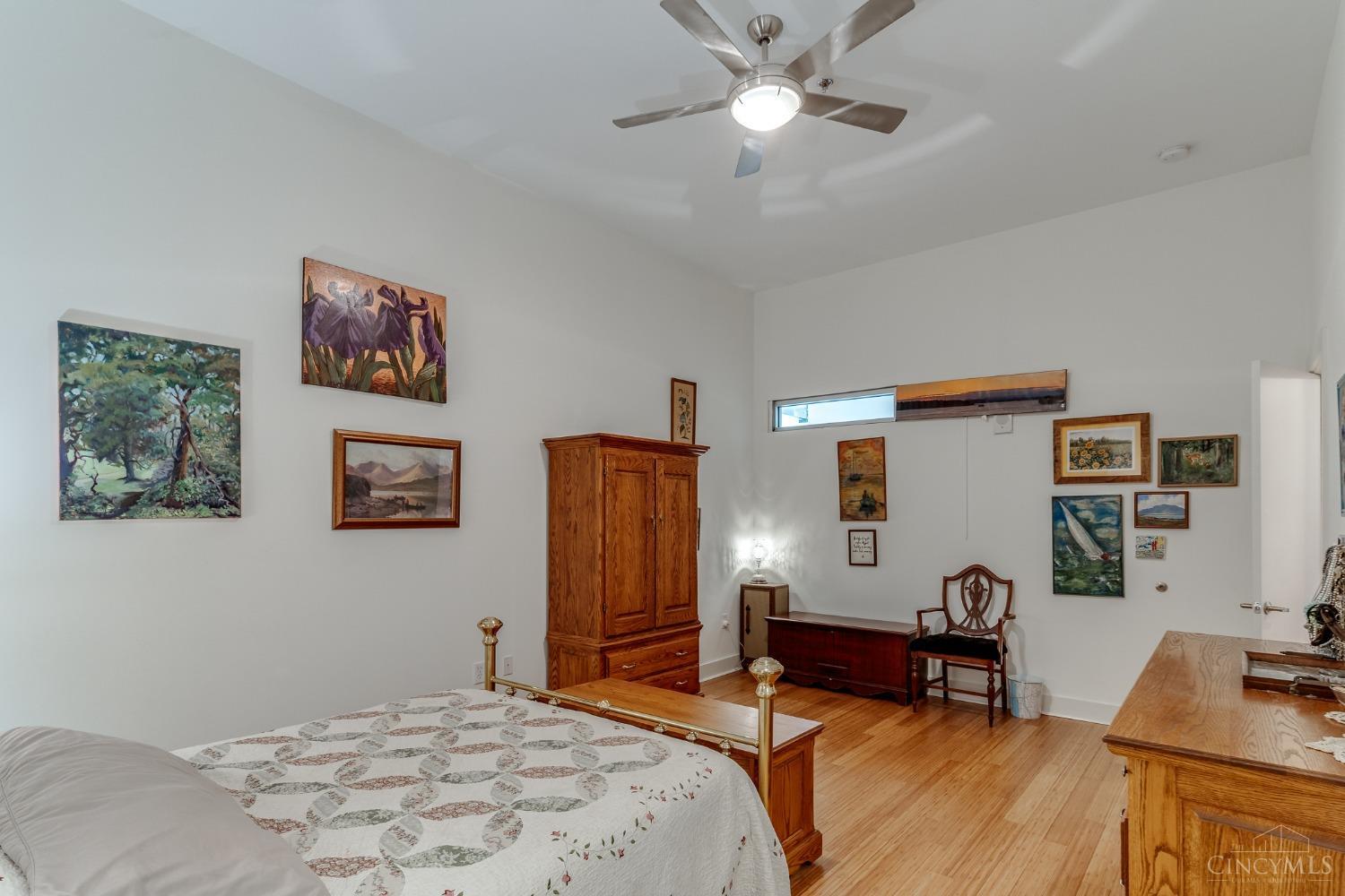 15 W Fourth Street 411