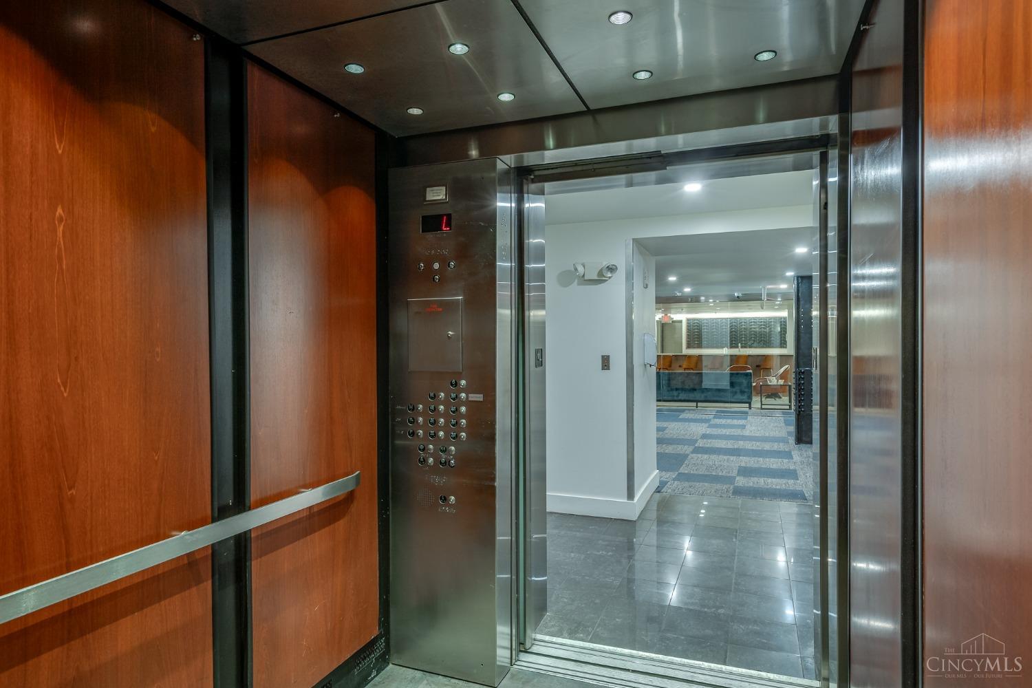 15 W Fourth Street 411