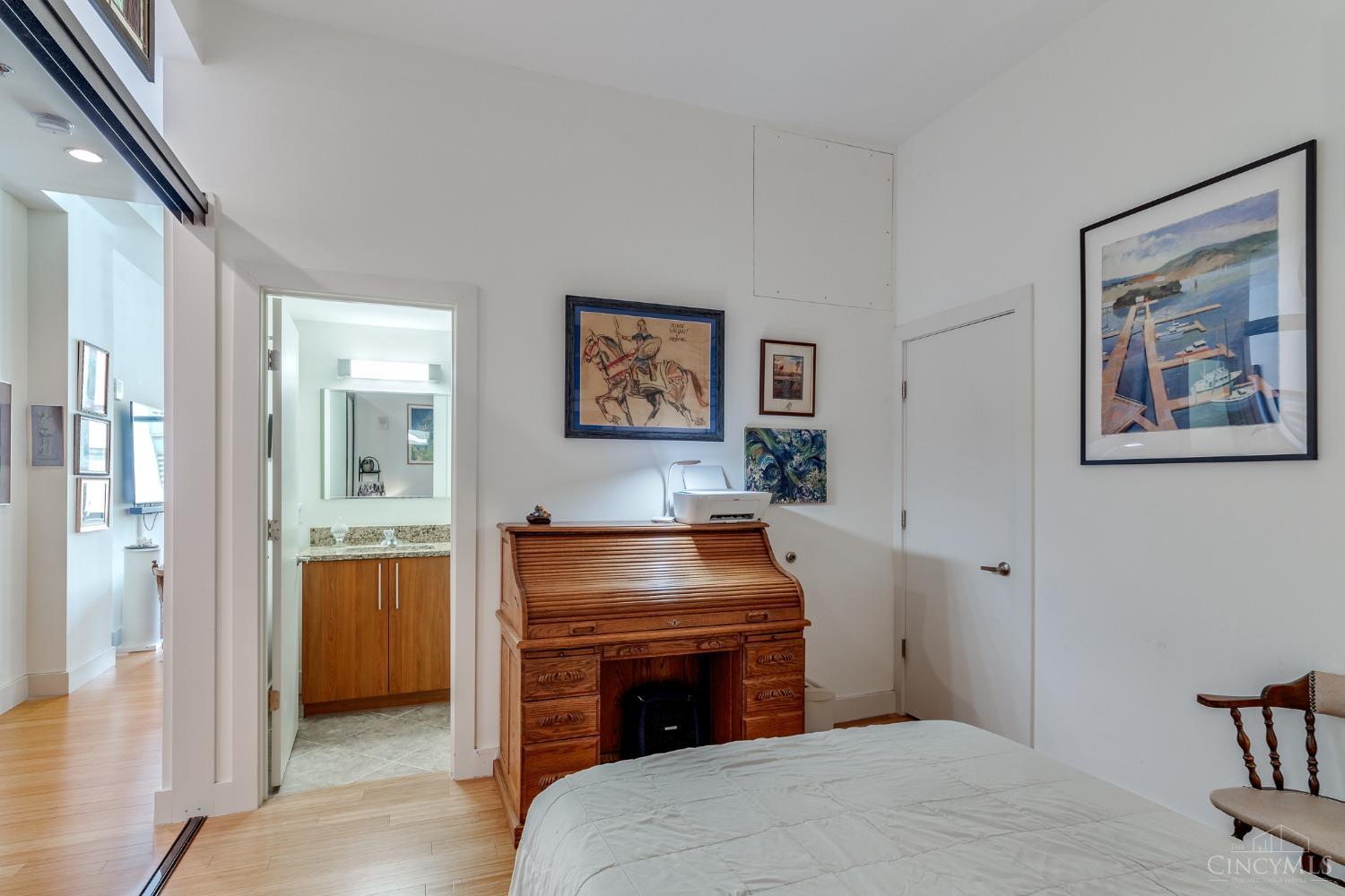 15 W Fourth Street 411