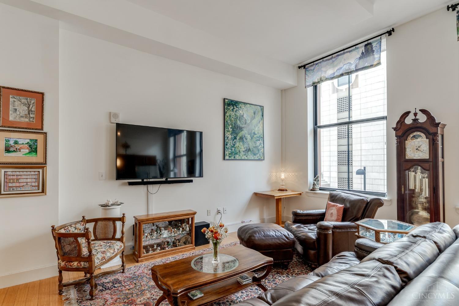 15 W Fourth Street 411