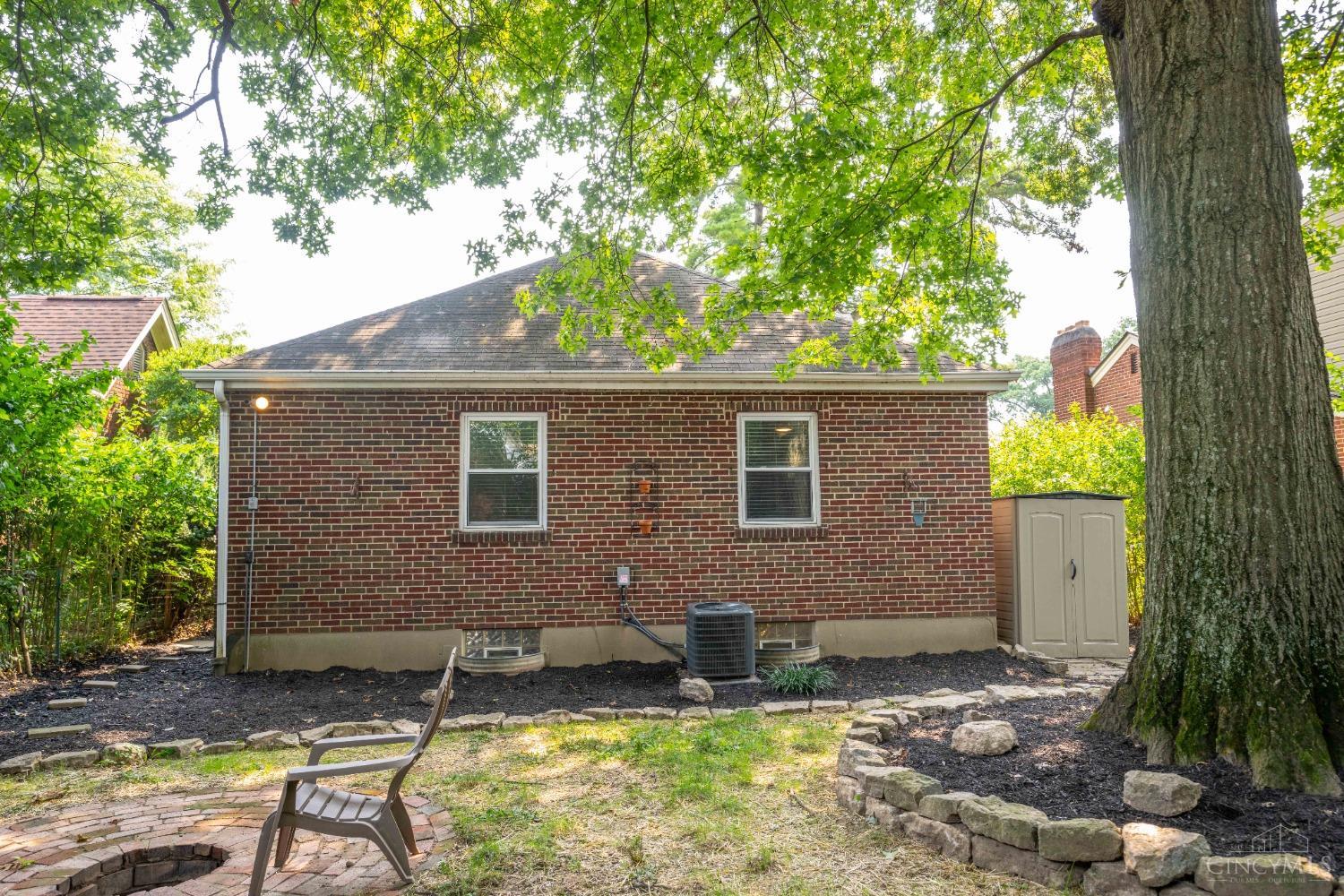 6615 Highland Avenue