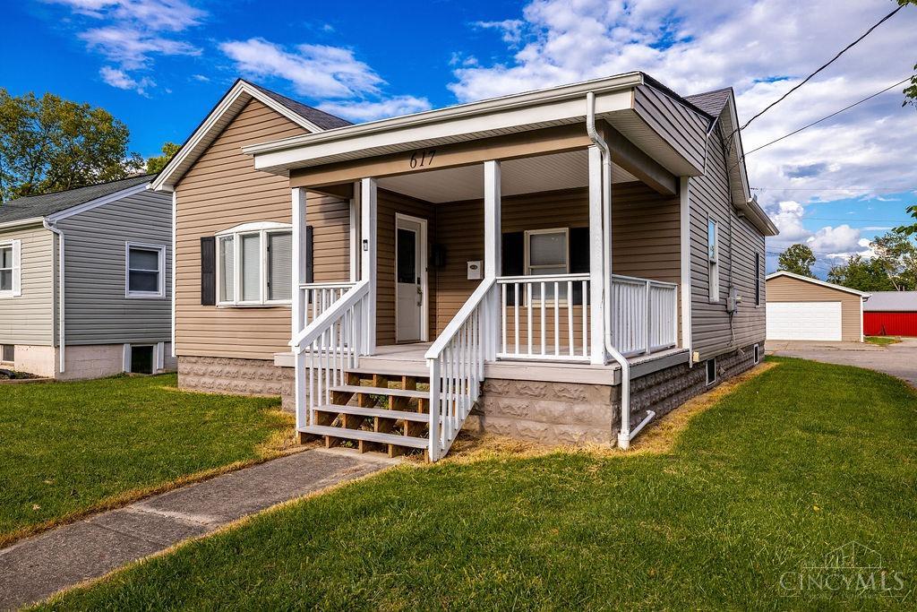 617 S College Avenue