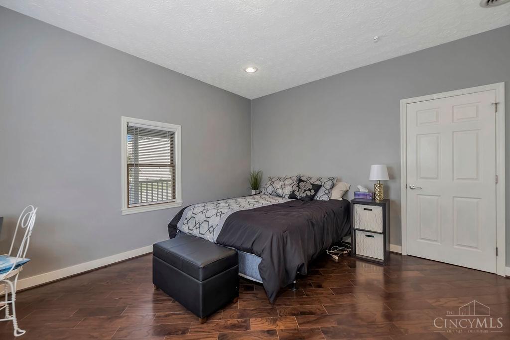 617 S College Avenue