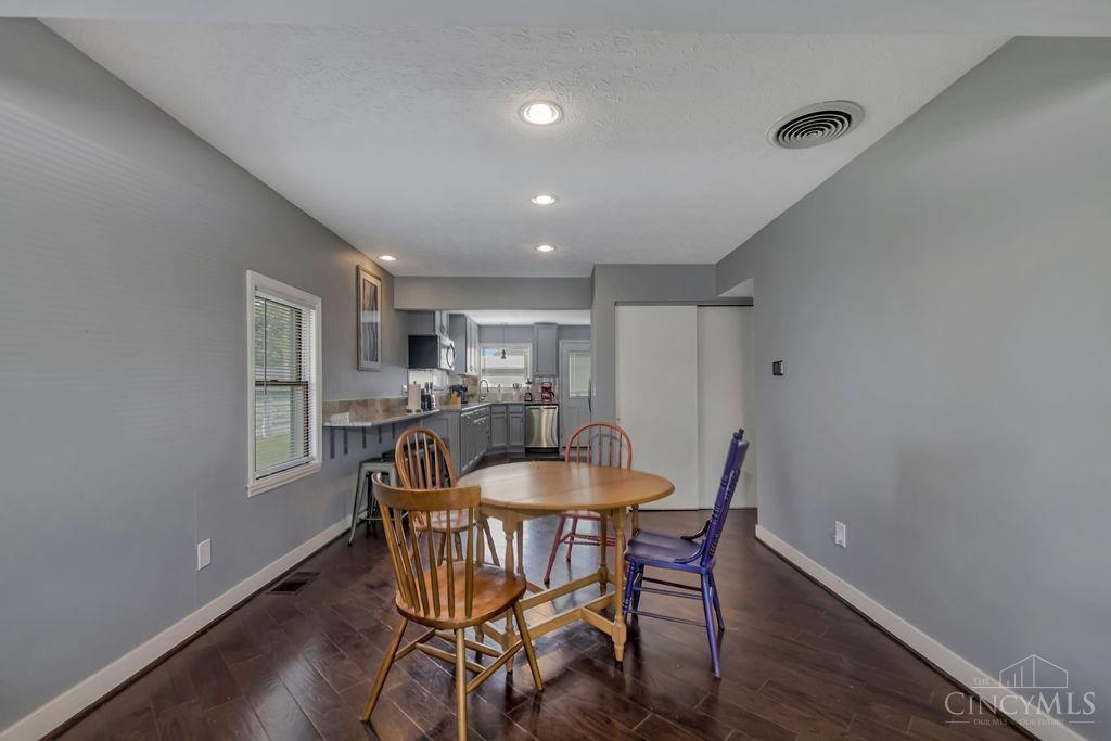 617 S College Avenue