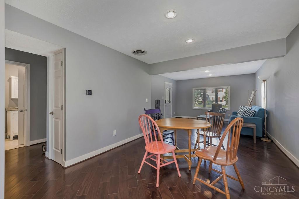 617 S College Avenue