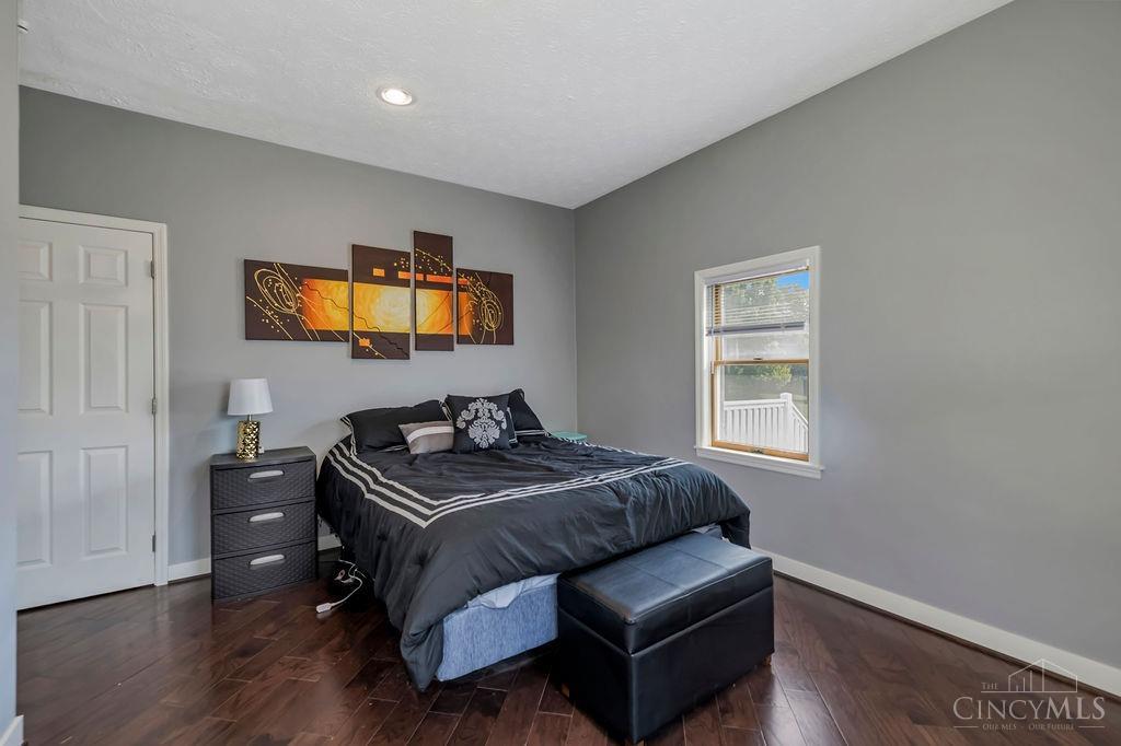 617 S College Avenue