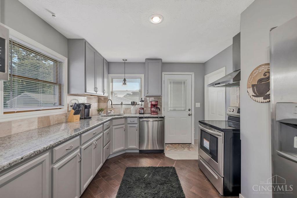 617 S College Avenue