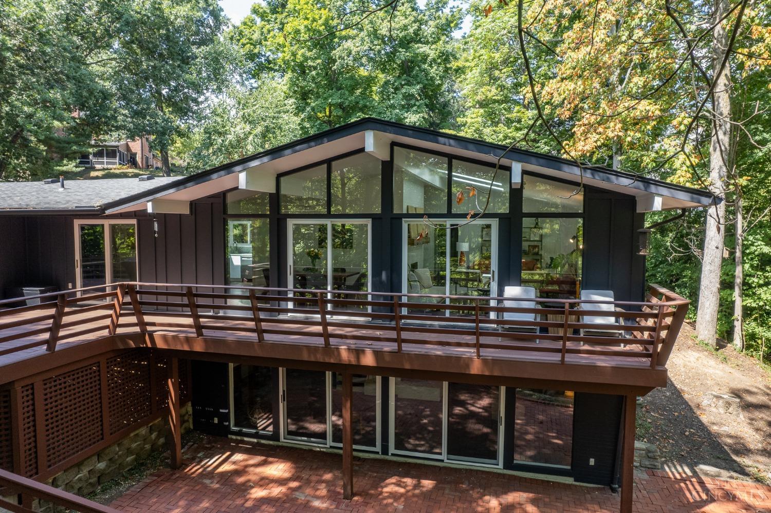 3534 Deepwoods Lane