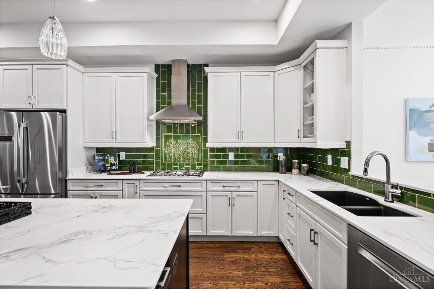 214 W Fifteenth Street