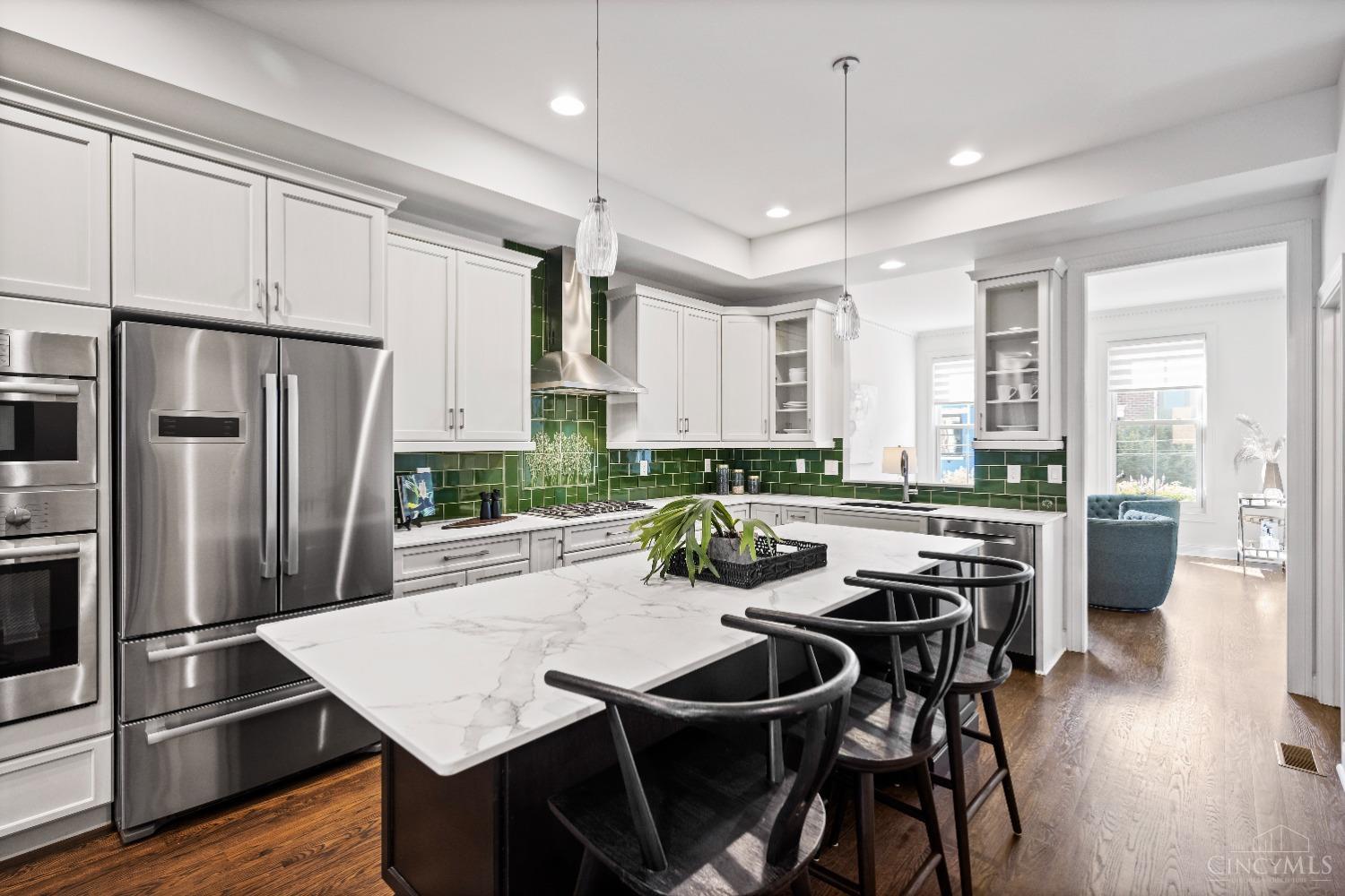 214 W Fifteenth Street