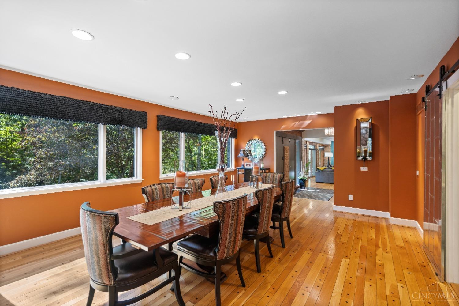 2884 Lower Grandin Road