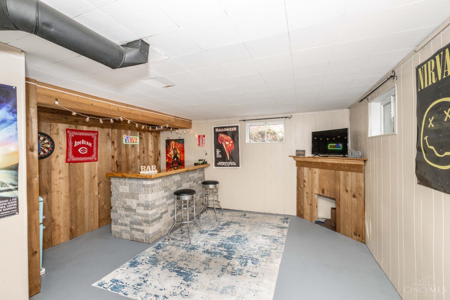 4256 Grotto Court