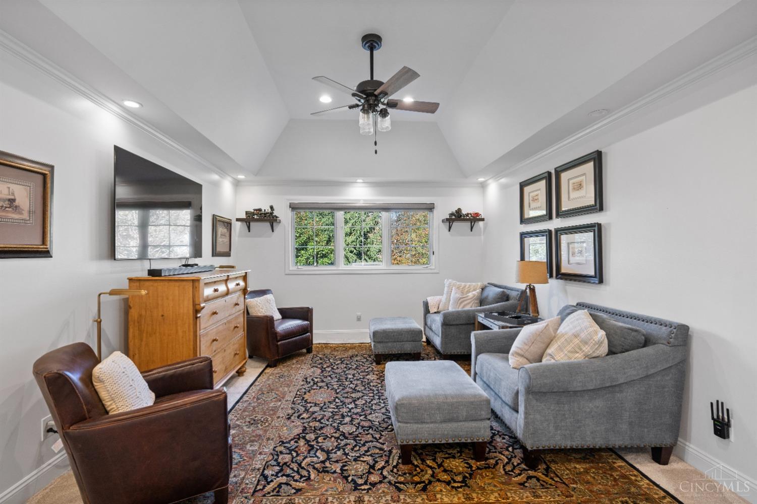 7375 Cayuga Drive