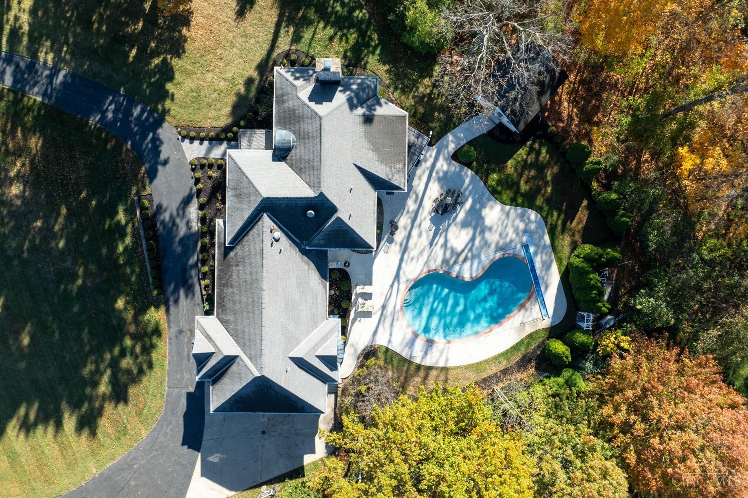 7375 Cayuga Drive