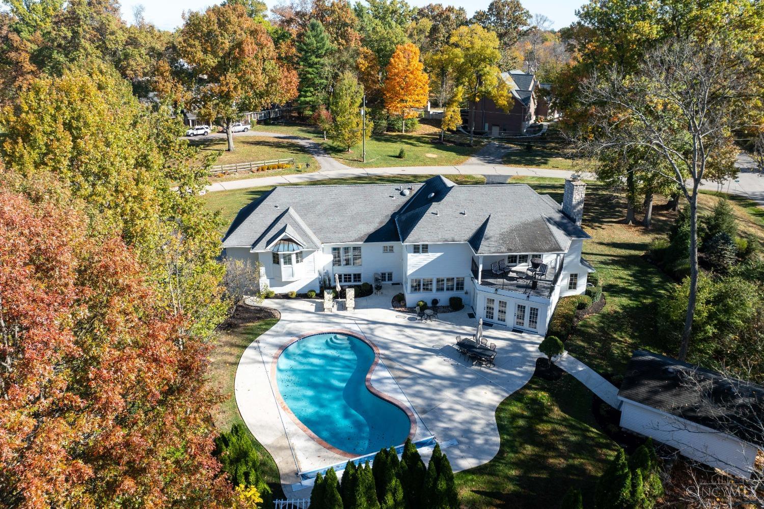 7375 Cayuga Drive