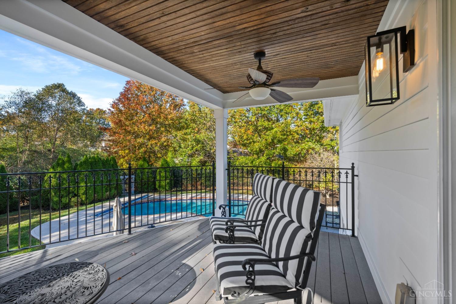 7375 Cayuga Drive