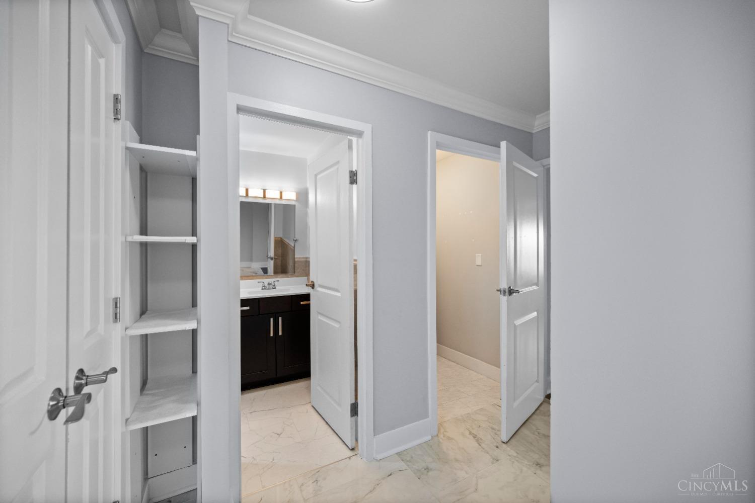 2200 Victory Parkway 1504