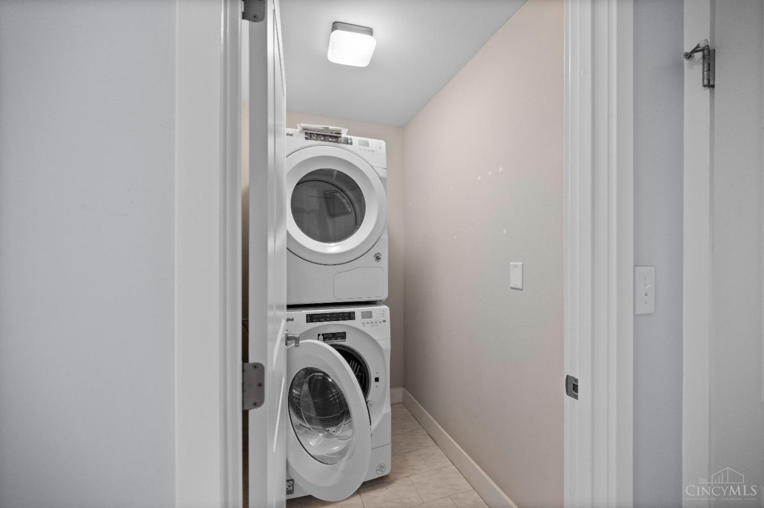 2200 Victory Parkway 1504