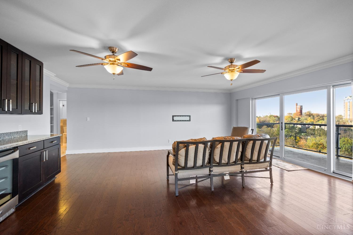 2200 Victory Parkway 1504